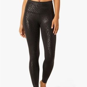 Beyond Yoga Leggings Small